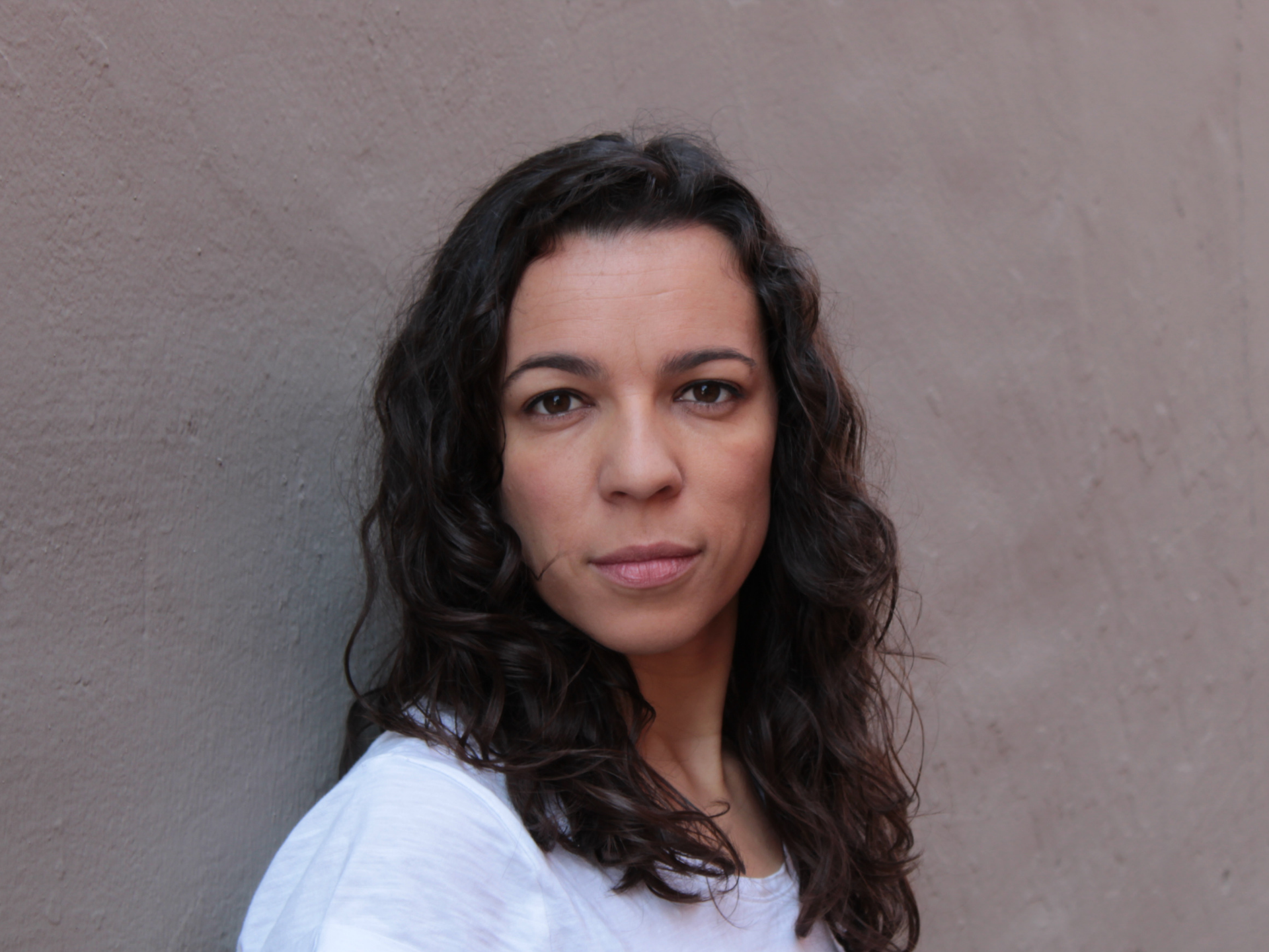 Ana Isabel Mena -  víctor alcázar